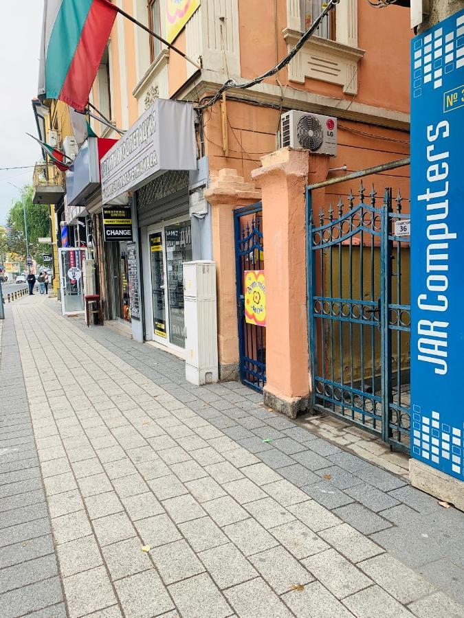Art Apartment 36 Plovdiv Buitenkant foto