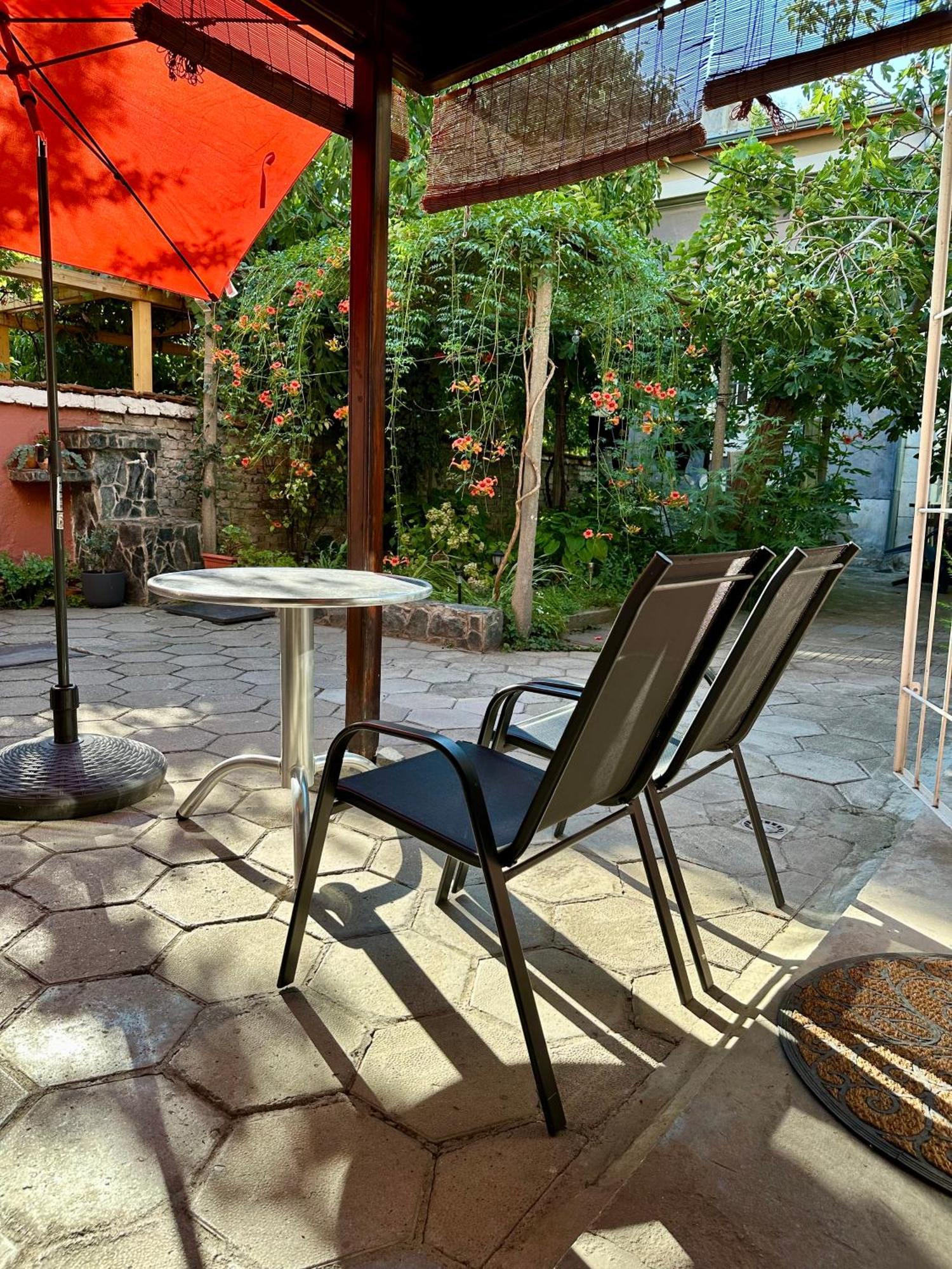 Art Apartment 36 Plovdiv Buitenkant foto