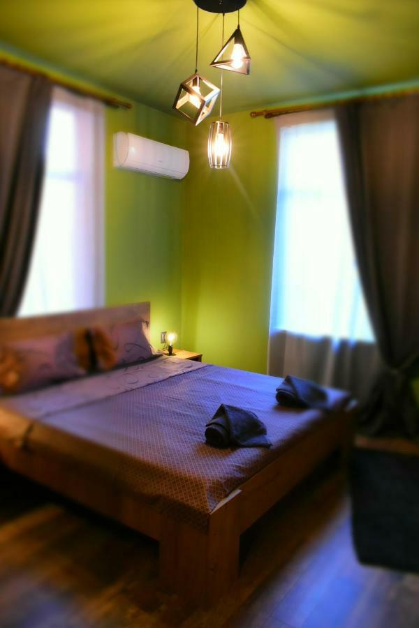 Art Apartment 36 Plovdiv Buitenkant foto